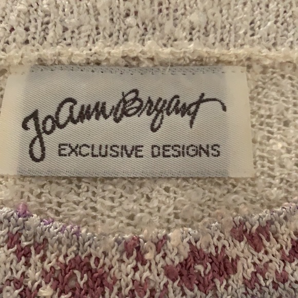 Sweater, long sleeves,  1970’s style, Machine stitched appliqués on front - Picture 3 of 4